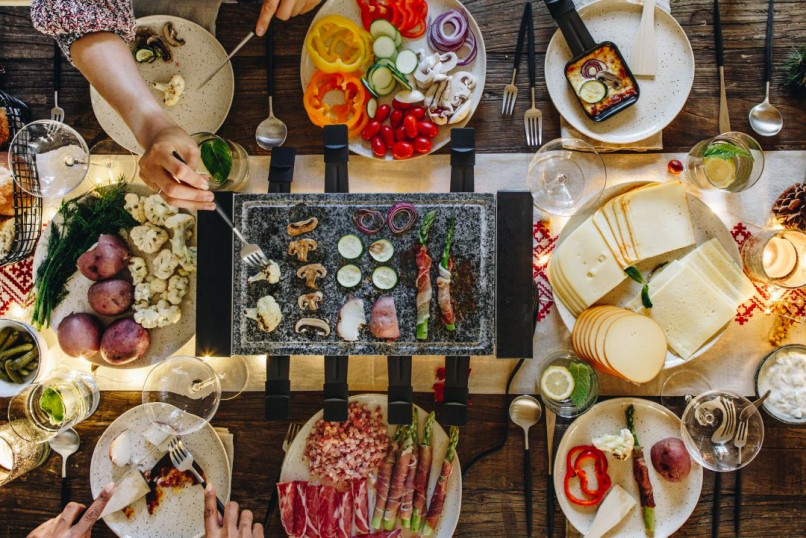 Les 2 meilleures machines à raclette du marché